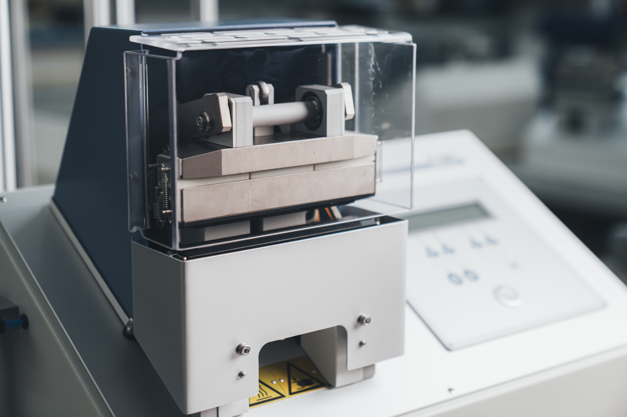 Seladora de Laboratório HSG-CC para teste de selagem - Imagem 3